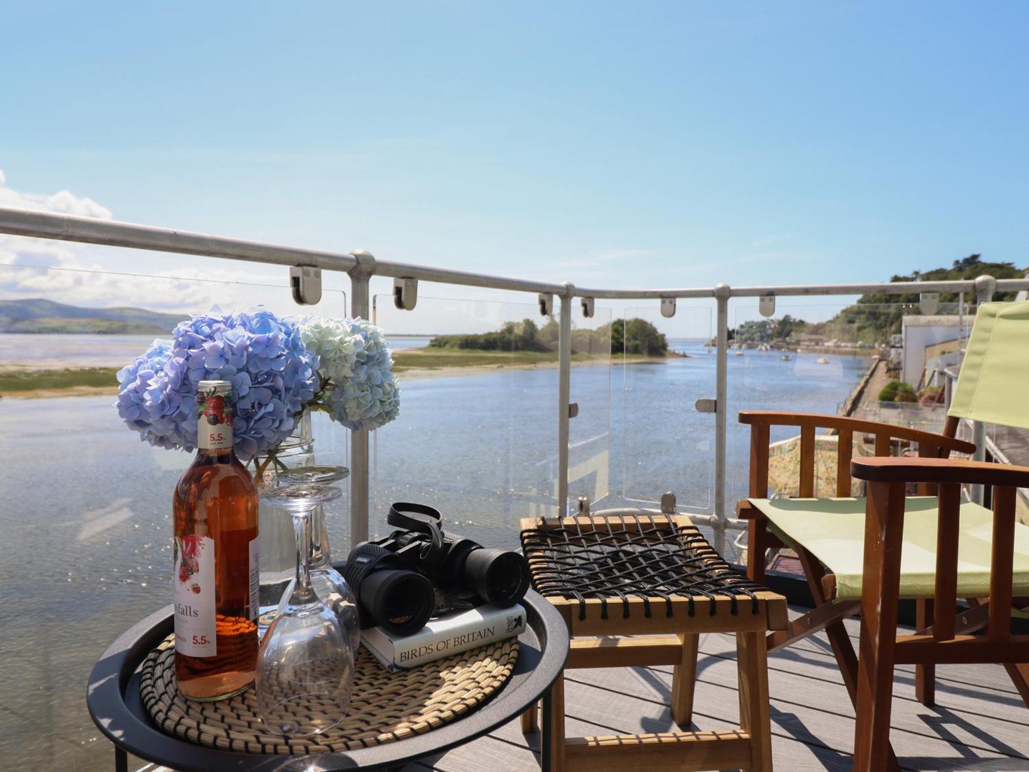 Estuary Escape Apartment Портмадог Екстериор снимка